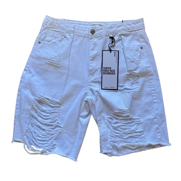 Almost Famous Ripped Bermuda Shorts Women's 9 White High Rise Zipper Distress - Picture 1 of 5